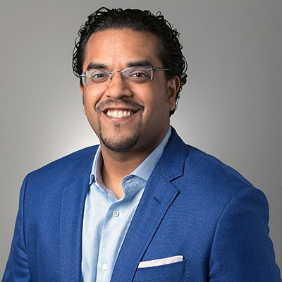 Anik Singal Profile picture of Anik Singal in blue colbert